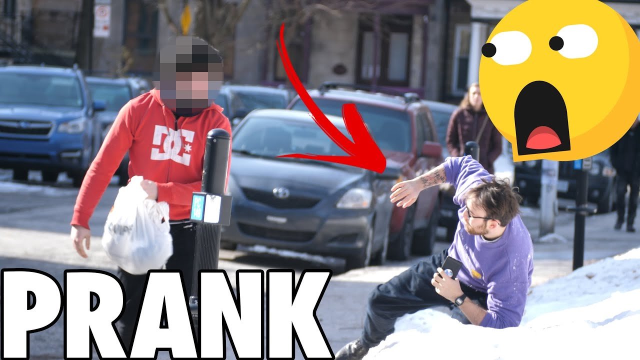 J’lance une CIGARETTE dans FACE d’un INCONNU pis y’er en CALISSE *PRANK*