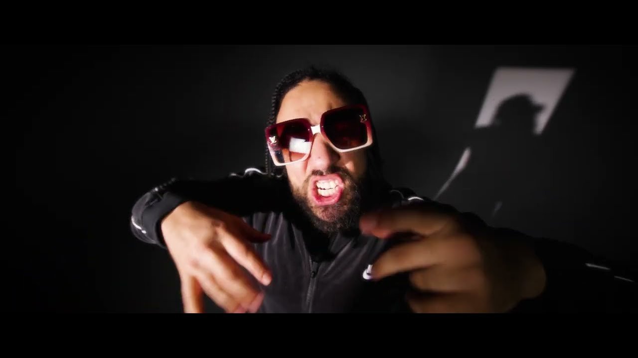 Rappeur de Montréal – GLT ft. Raccoon