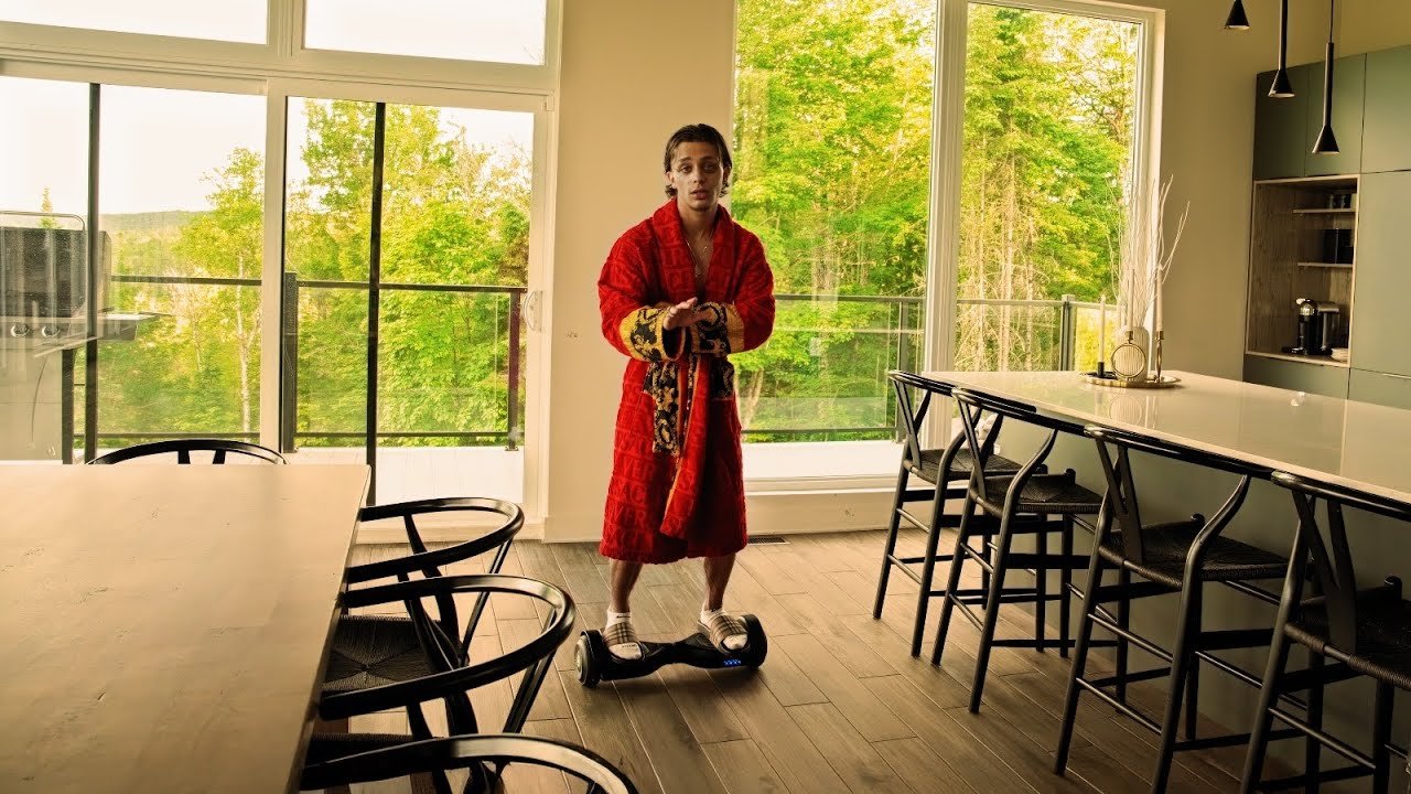 Tj DTS – J’ai Connu un Pauvre (Clip Officiel)