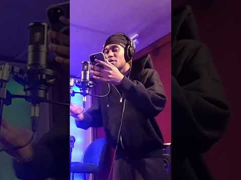 That’s too fireeee 🔥🏆 #twitchclips #montreal #quebec #bushi  @jo.teki @hvma_nity @thesaintpurp