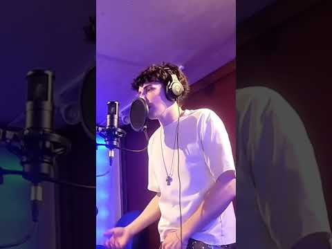 Quel surprise hier avec @leyounginmtl qui a posé un son avec @scanthatscrazy & @udiditzfr 😱😱😂😂